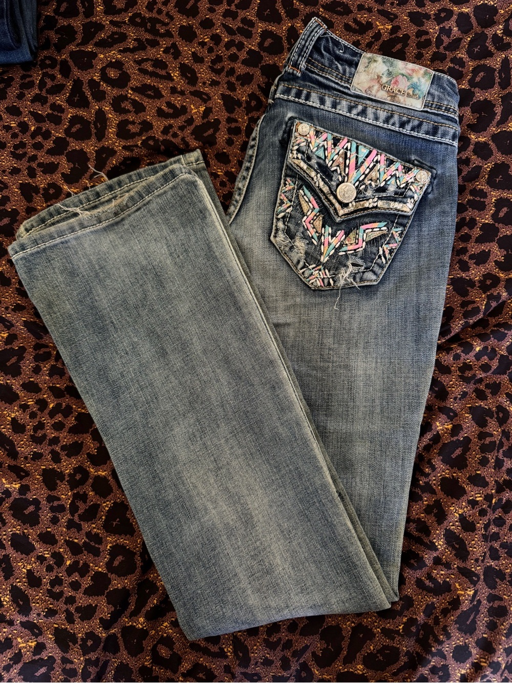 Grace in LA Bootcut Jeans with Embroidered Pocket size 26